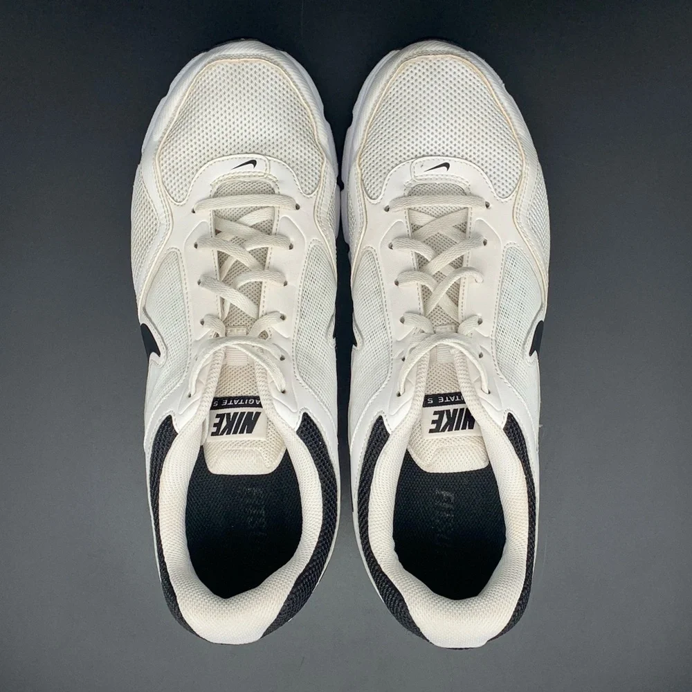 Nike Air Max Shoes Men’s Sz 11_4